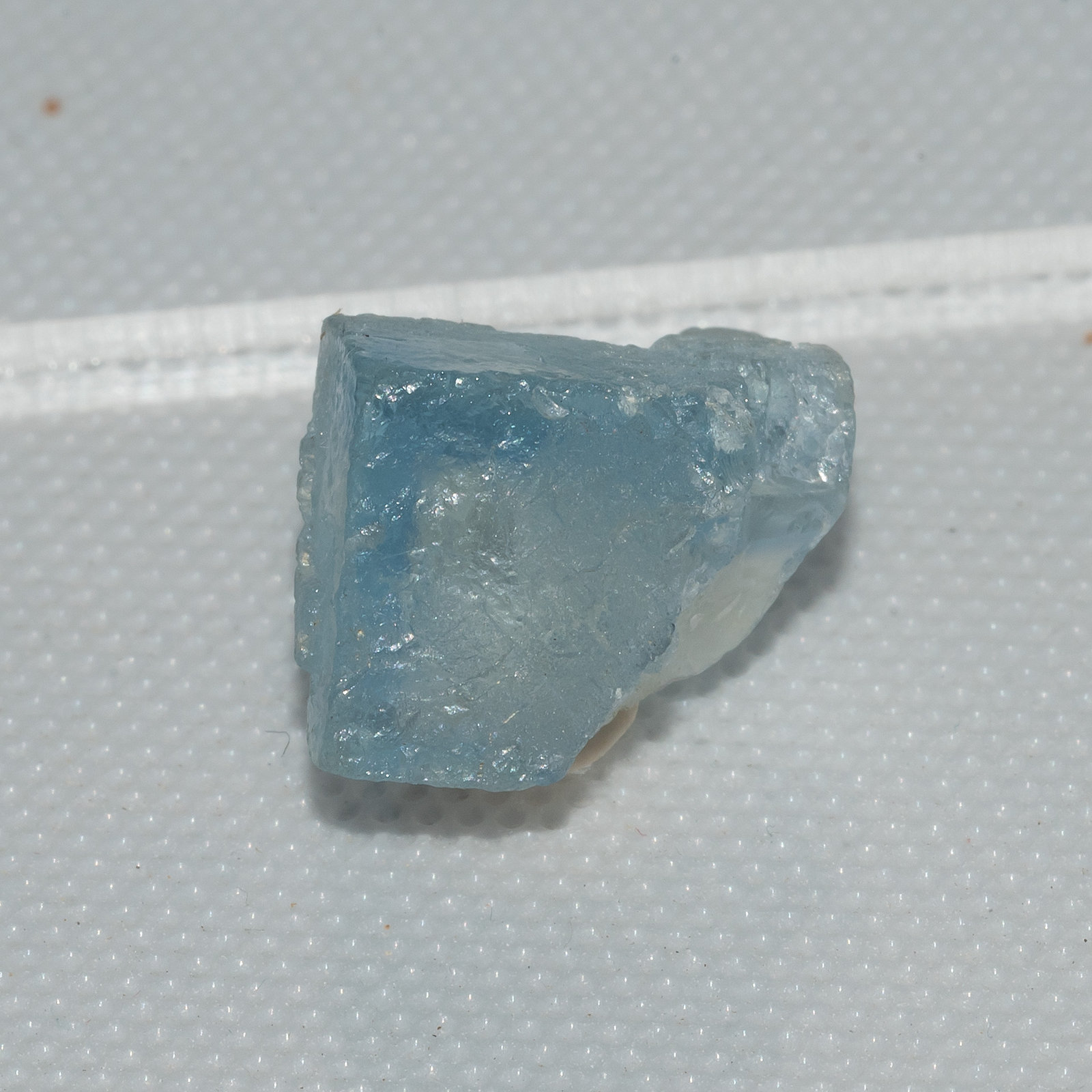 Fluorite
17x17x13mm
(Autor: Bergur_E_Sigurdarson)