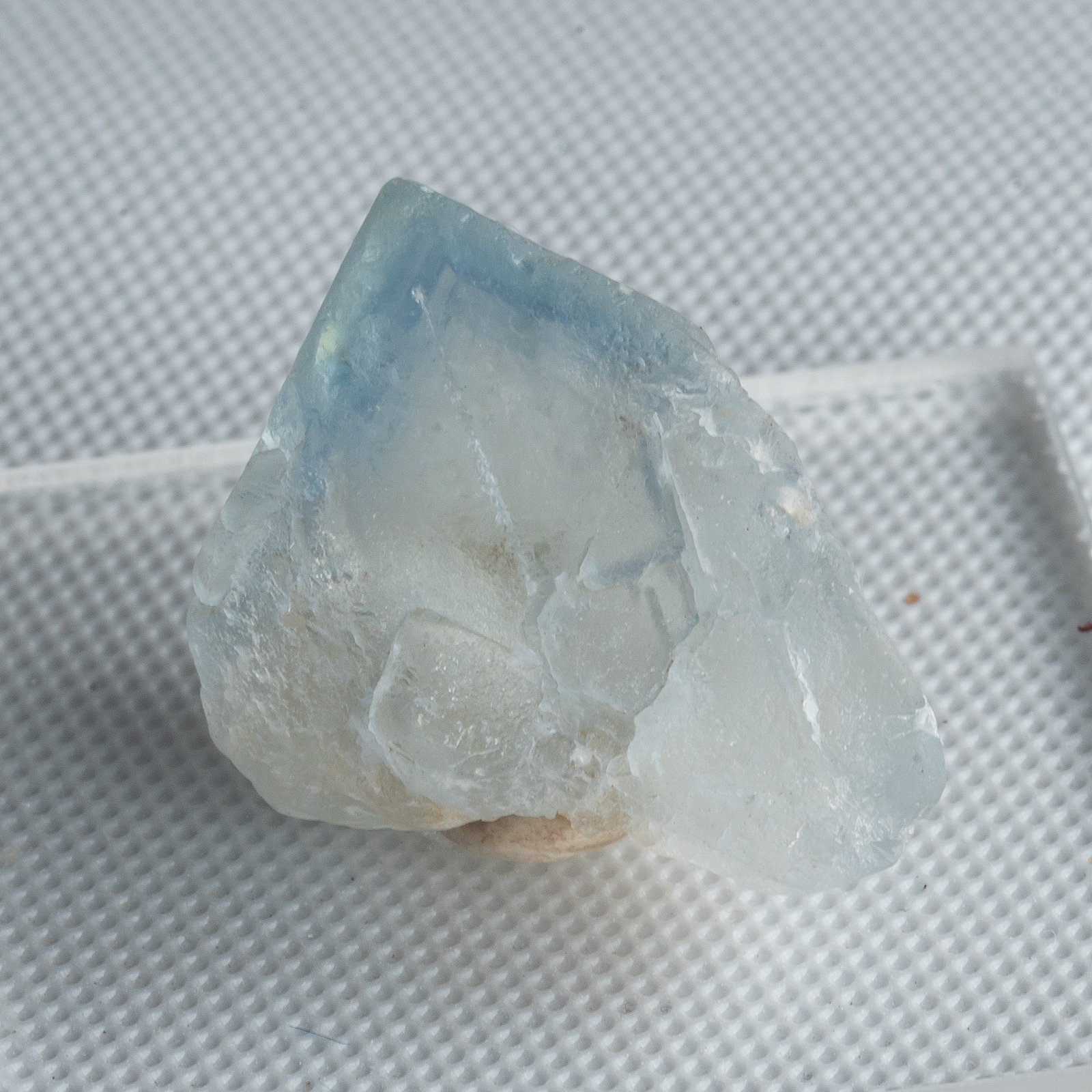 Fluorite
30x22x24mm
(Autor: Bergur_E_Sigurdarson)