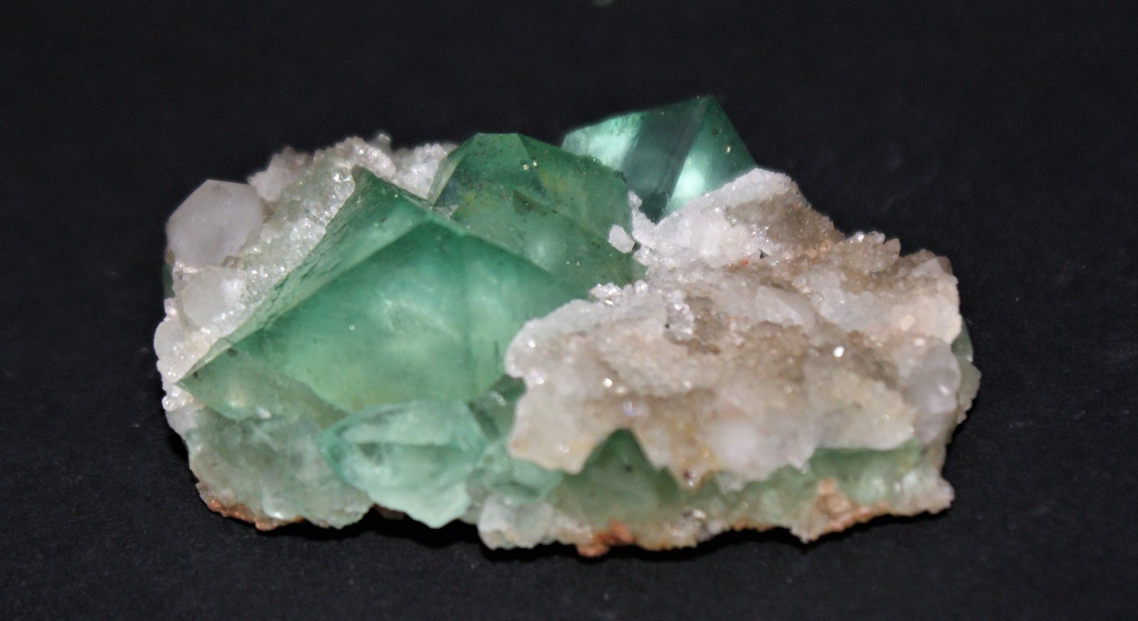 Fluorite
6 cm
(Autor: Philippe Durand)
