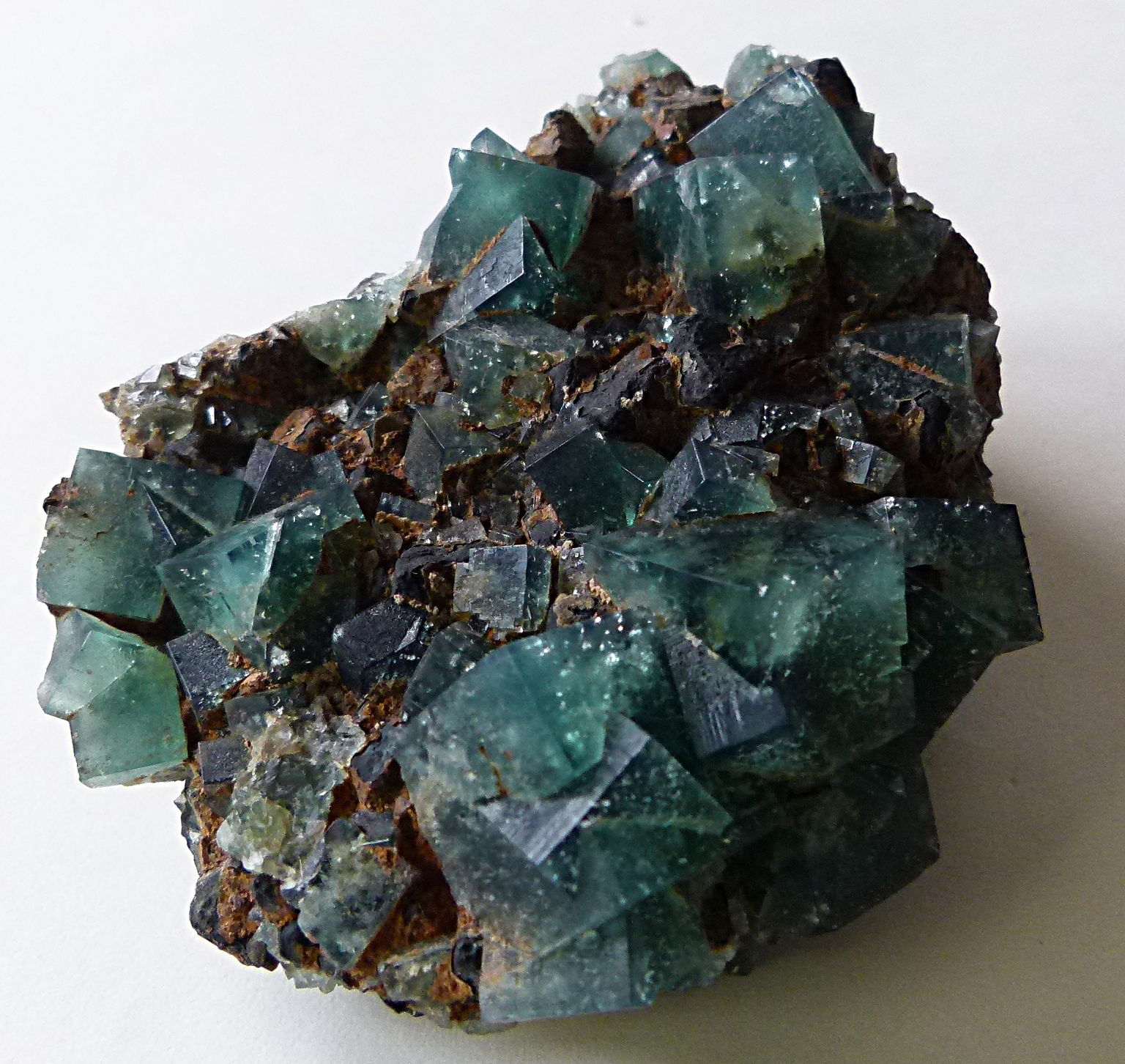 Fluorite
9.5 x 7 x 3.5cm.
(Autor: captaincaveman)