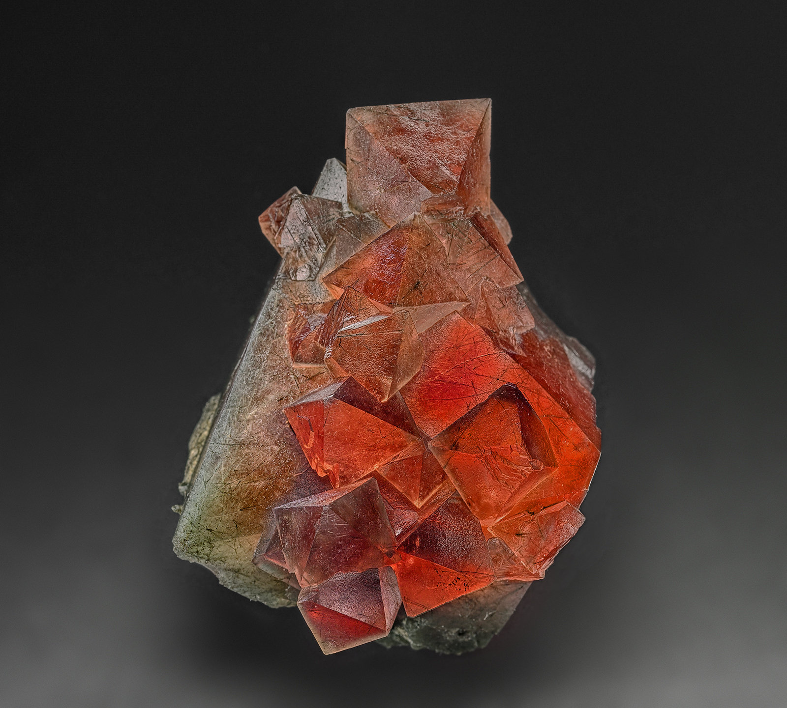 Fluorite
7.1 x 6.4 cm
(Autor: am mizunaka)