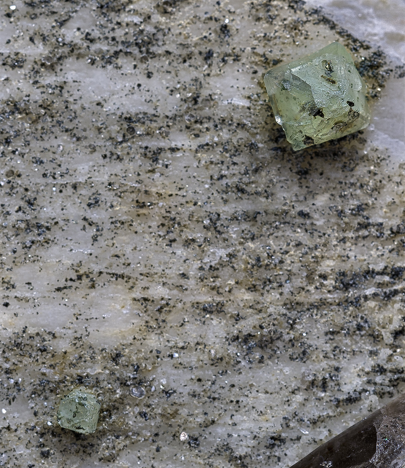 Fluorite, Microcline
Detail
(Autor: am mizunaka)