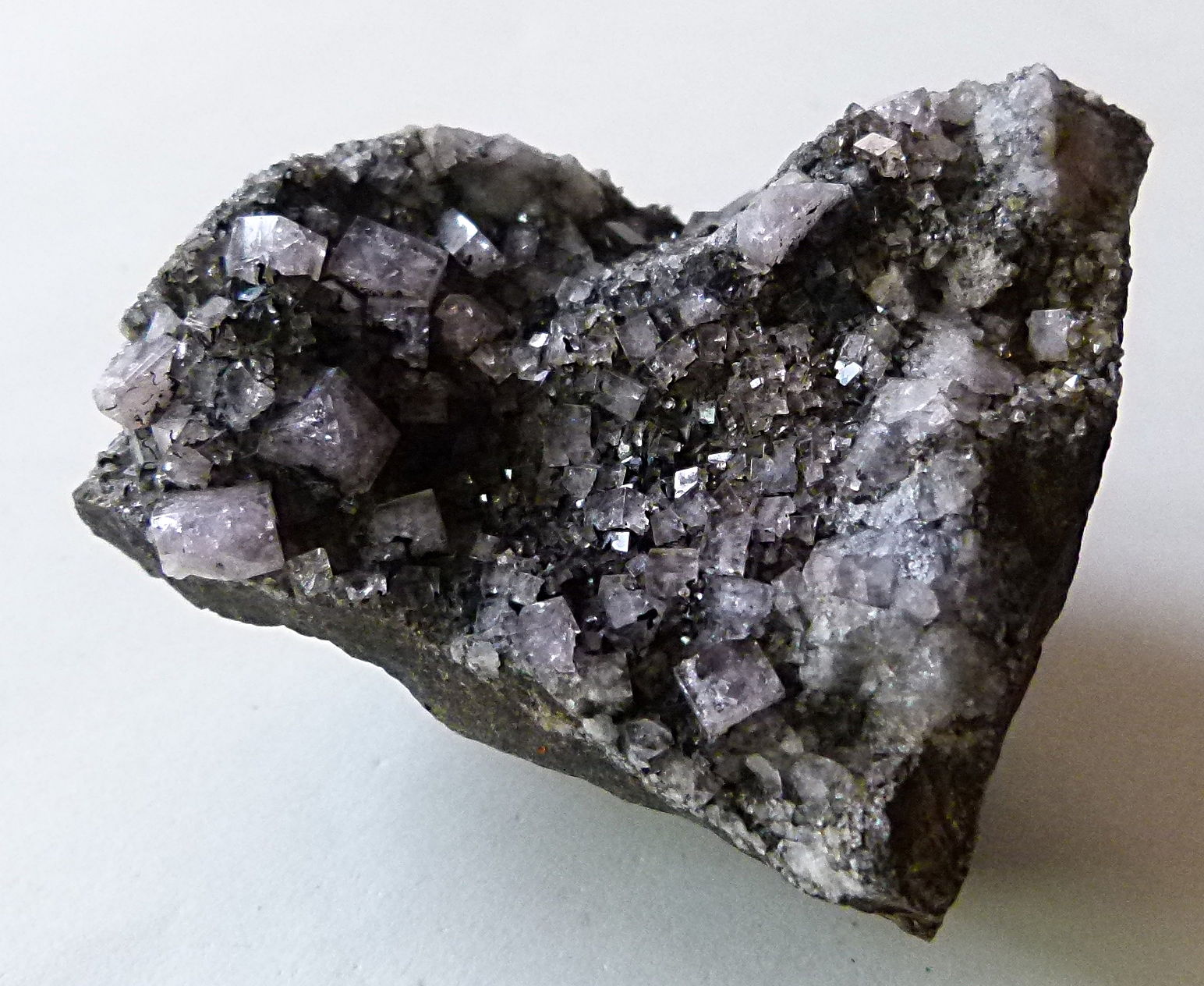 Fluorite
5.5 x 5 x 3.5cm
(Autor: captaincaveman)