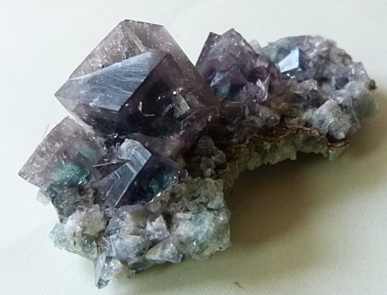 Fluorite (purple)
7x3.5x2.5cm 52g
(Autor: captaincaveman)