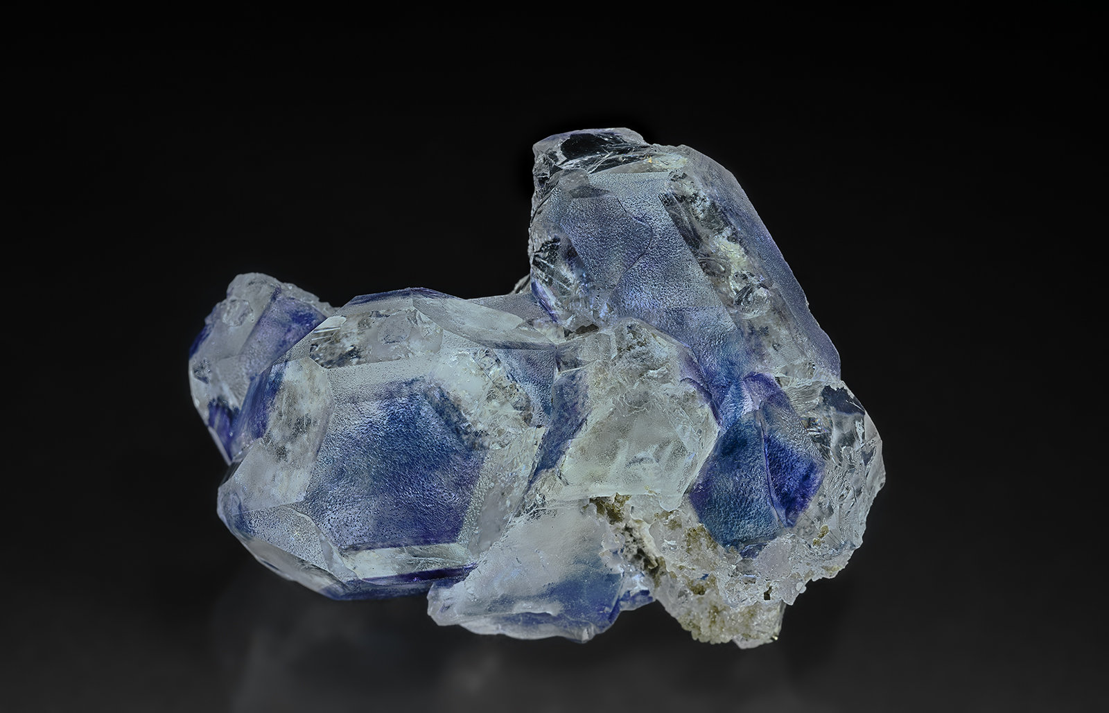 Fluorite
5.9 x 4.3 cm
(Autor: am mizunaka)