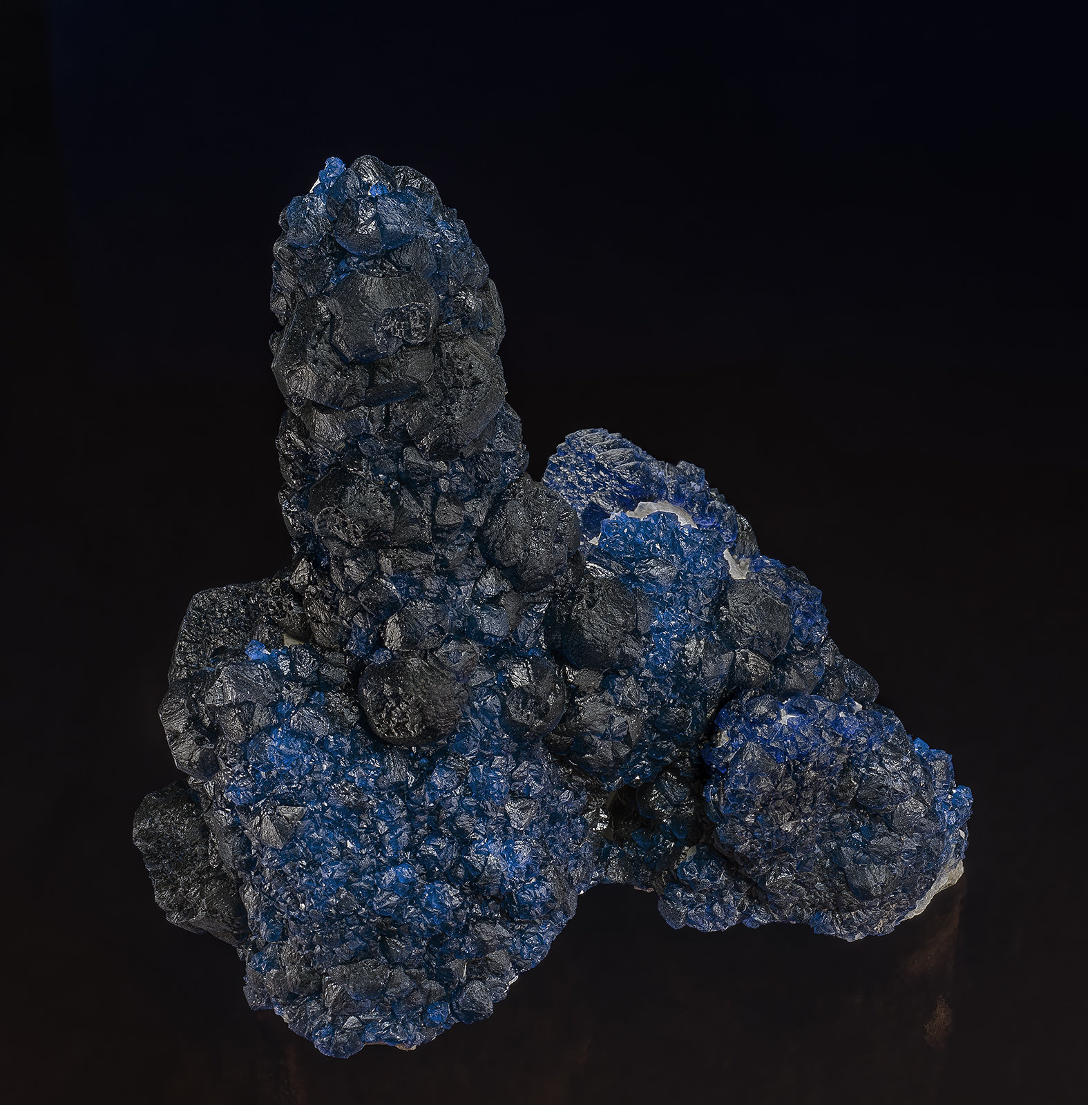 Fluorite, Quartz
12.0 x 12.5 cm
(Autor: am mizunaka)