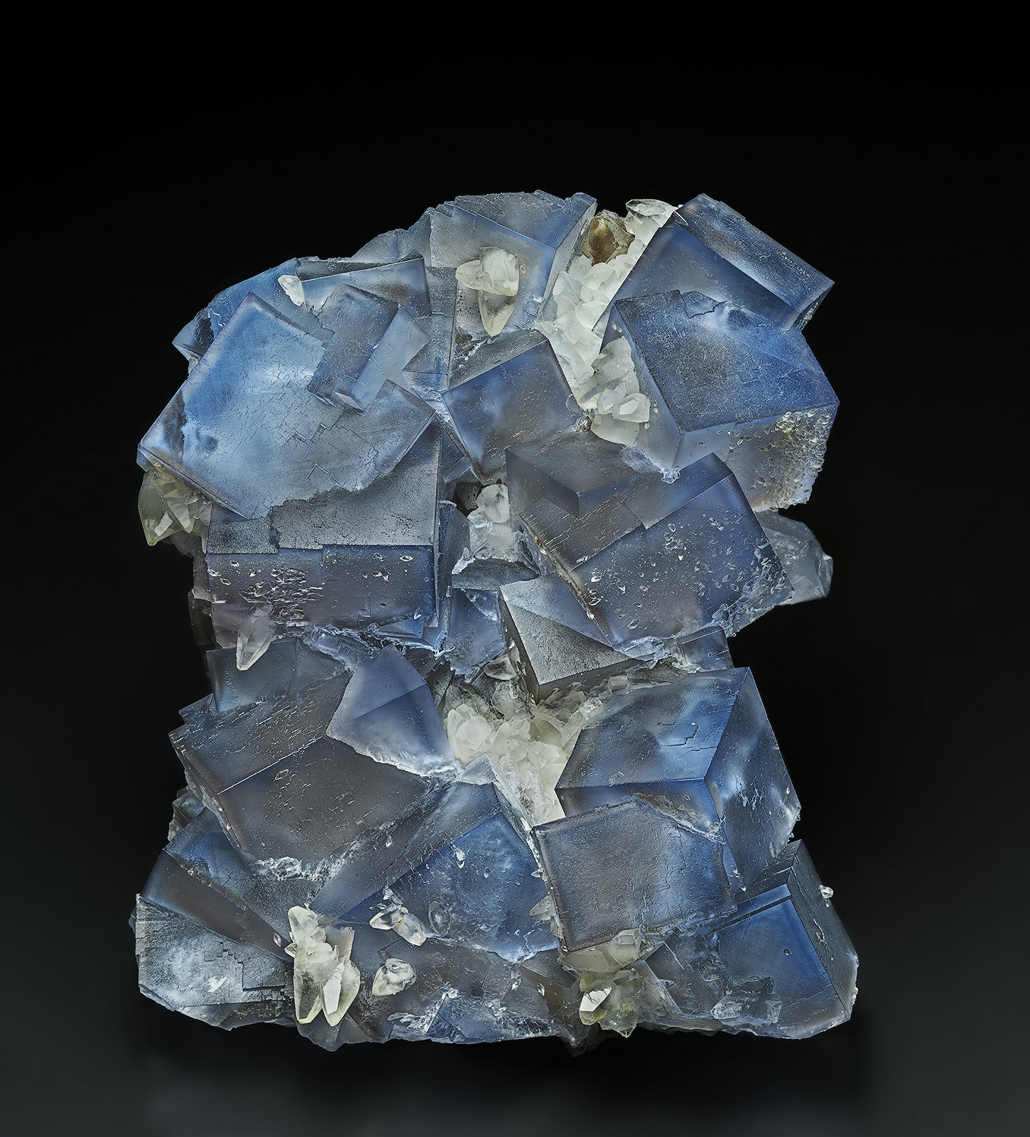 Fluorite, Calcite
14.0 x 10.0 cm
(Autor: am mizunaka)