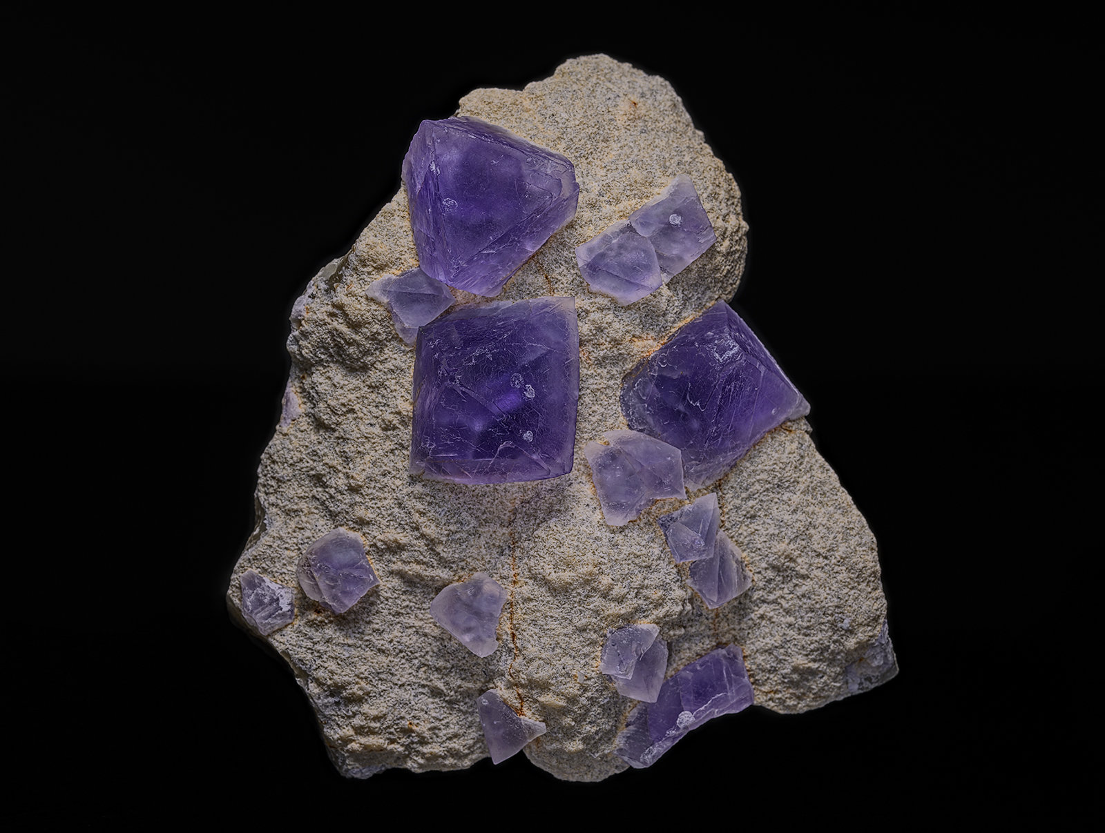 Fluorite
7.6 x 6.4 cm
(Autor: am mizunaka)