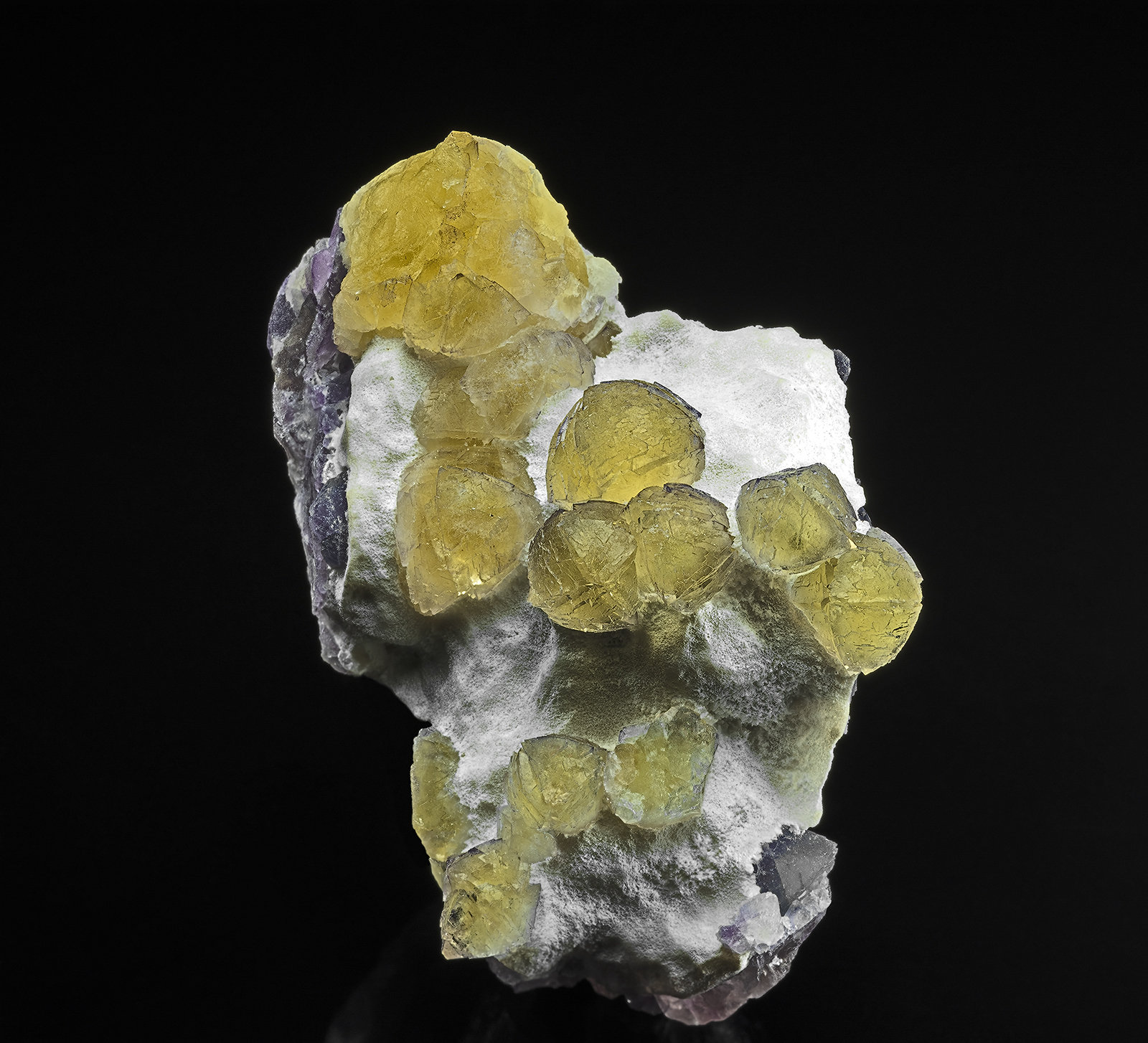 Fluorite
6.8 x 4.8 cm
(Autor: am mizunaka)