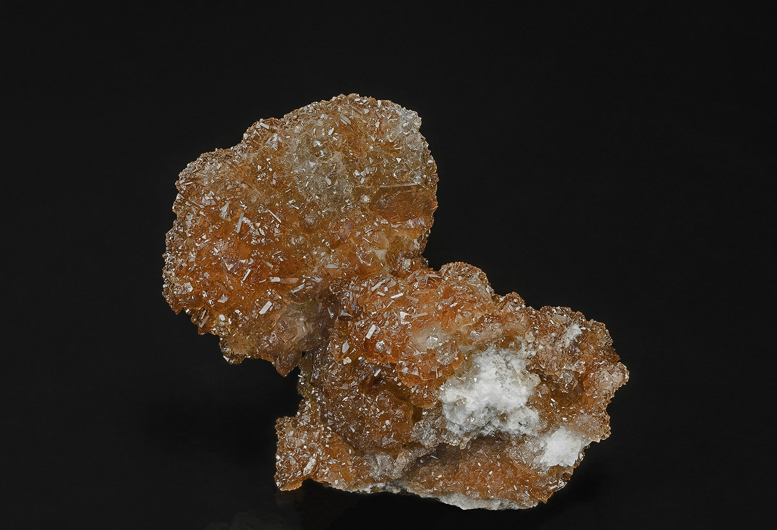 Fluorapatite
4.1 x 3.4 cm
(Autor: am mizunaka)