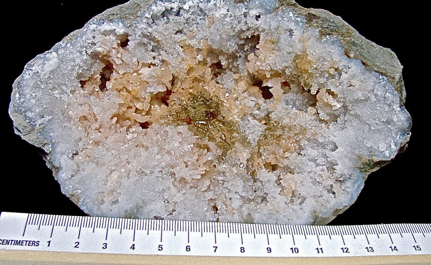 Baryte and Dolomite on Quartz
Baryte group is 3.5 cm.
(Autor: Bob Harman)