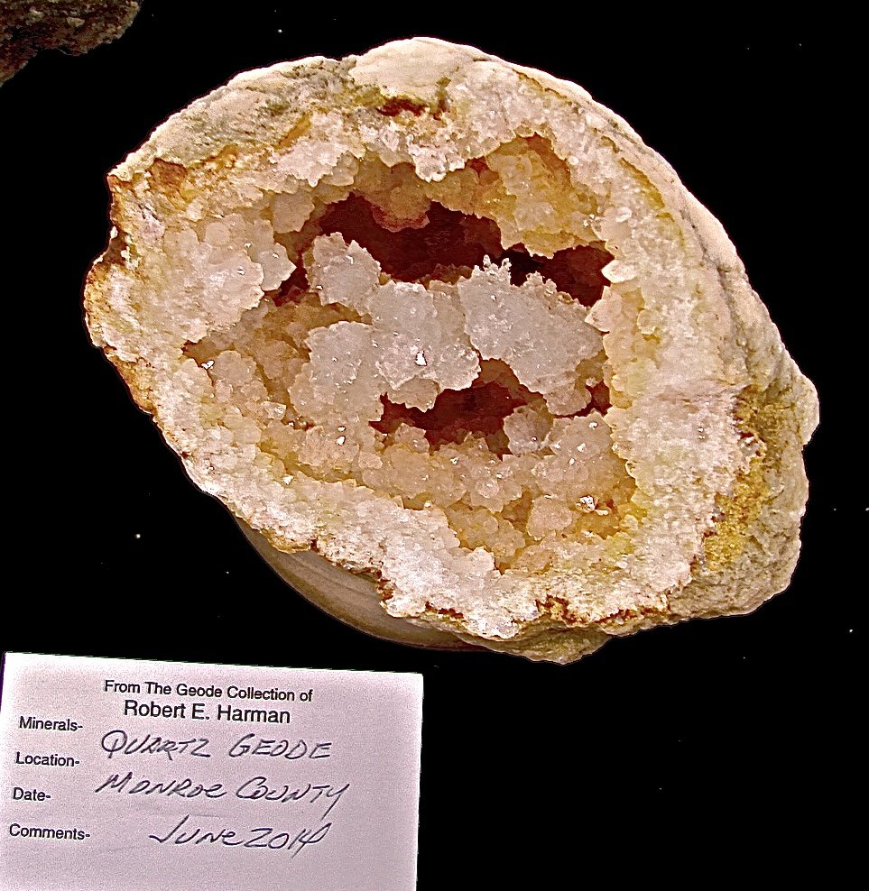 Quartz
11 cm
(Autor: Bob Harman)
