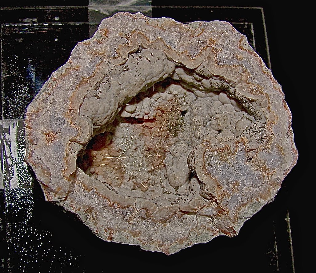 Millerite and Pyrite
5.5 cm
(Autor: Bob Harman)