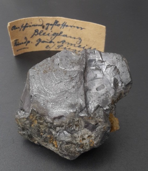Galena
5,5 x 4,5 cm
(Autor: Andreas Gerstenberg)