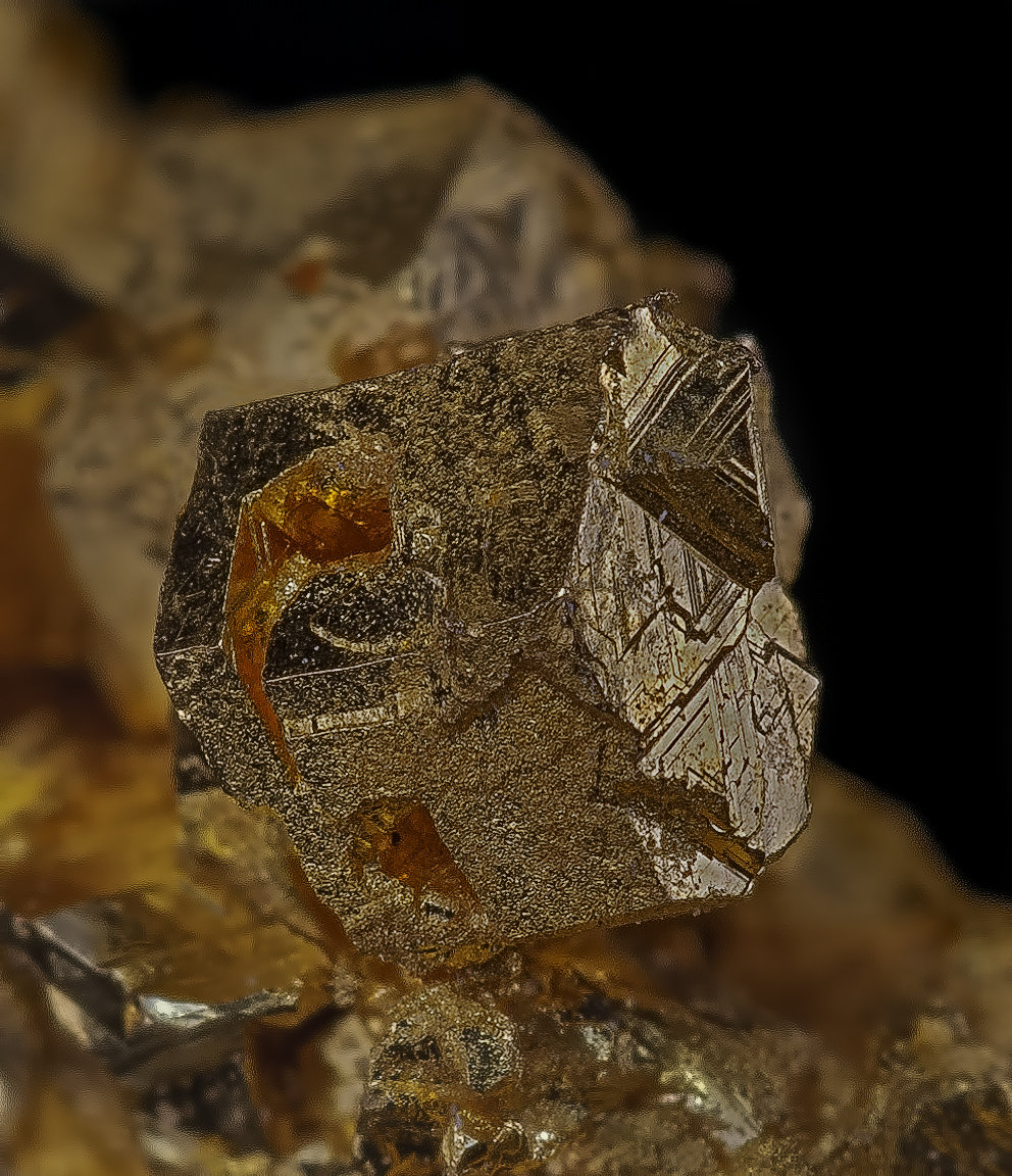 Gold
Crystal Detail
(Autor: am mizunaka)