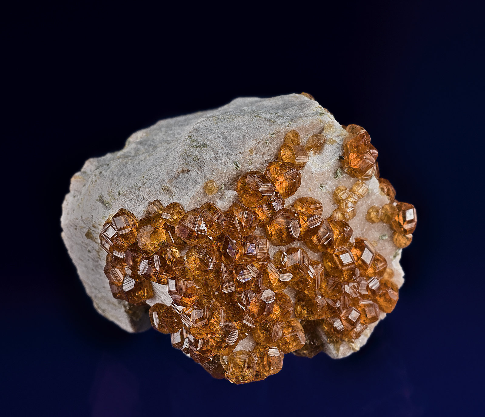 Spessartine<br />{LOCALITAT}