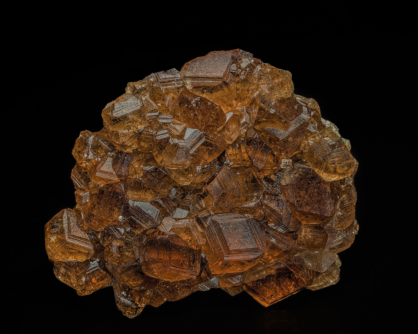 Grossular (Var. Hessonite)
5.2 x 4.6 cm
(Autor: am mizunaka)