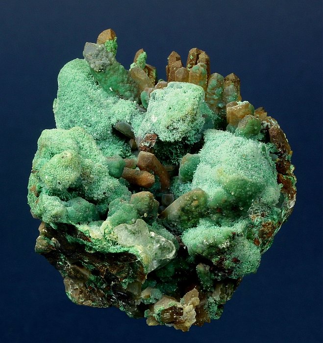 Malachite on Quartz
56 x 56 x 50 mm
(Autor: GneissWare)