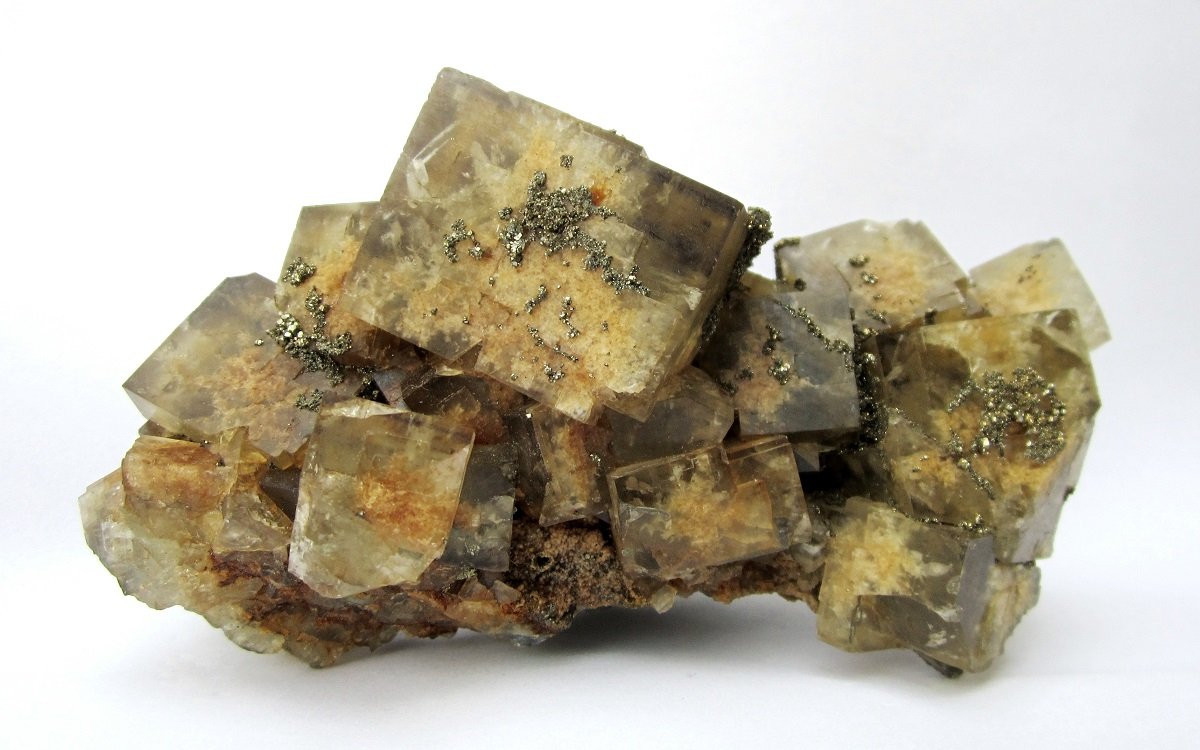 Fluorite, Pyrite
Specimen size 12 cm, largest fluorite 3,5 cm
(Autor: Tobi)
