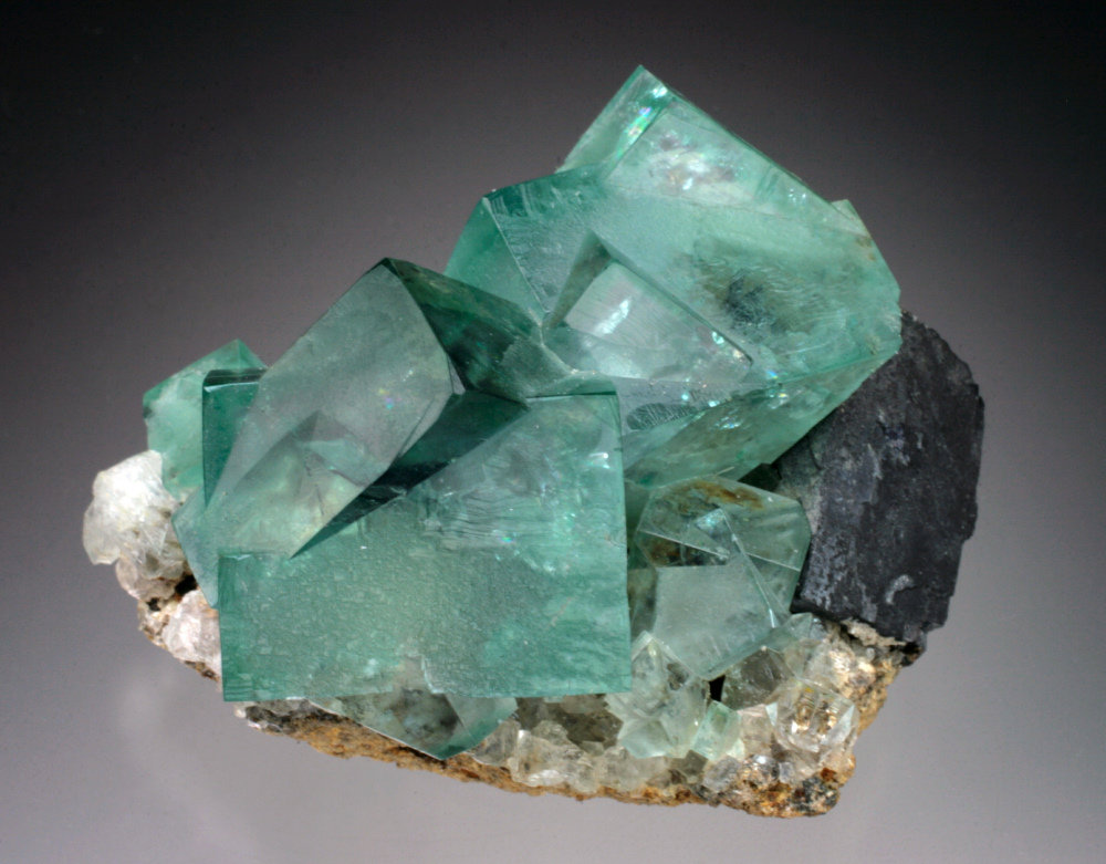 Fluorite, Galena
7x5x4 cm overall size
(Autor: Jesse Fisher)