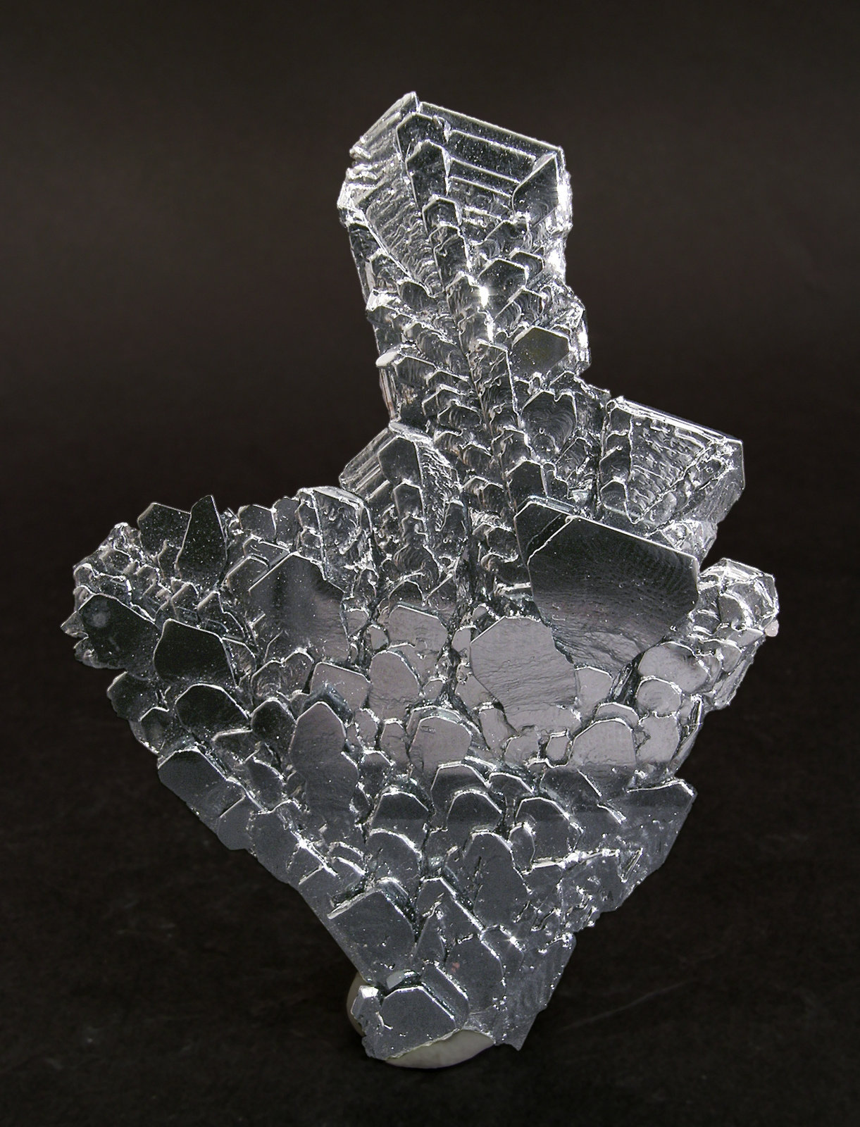 Hematite
6.7 × 4.9 × 0.5 cm
(Autor: Jordi Fabre)