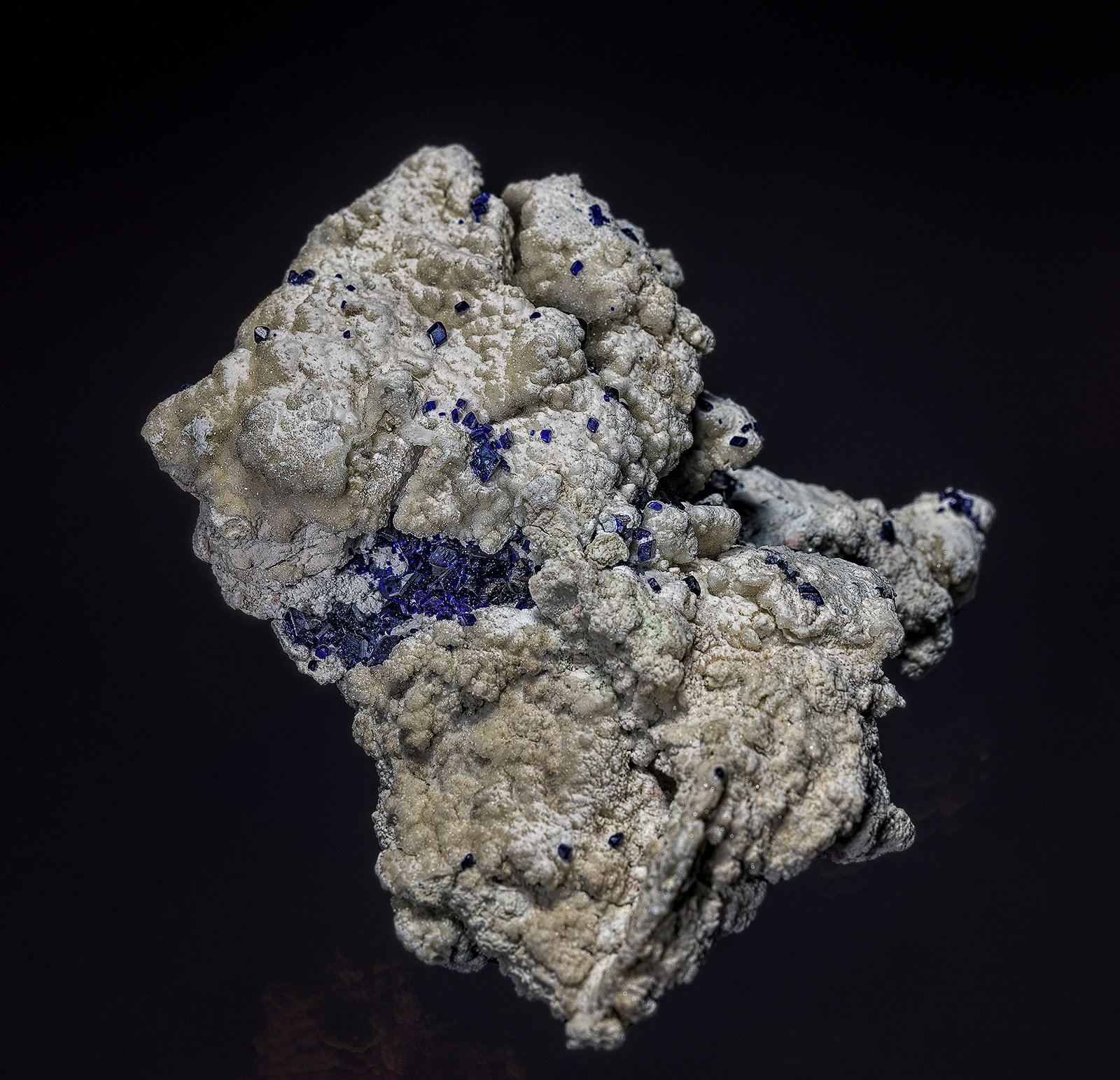 Henmilite
7.1 x 6.6 cm
(Autor: am mizunaka)