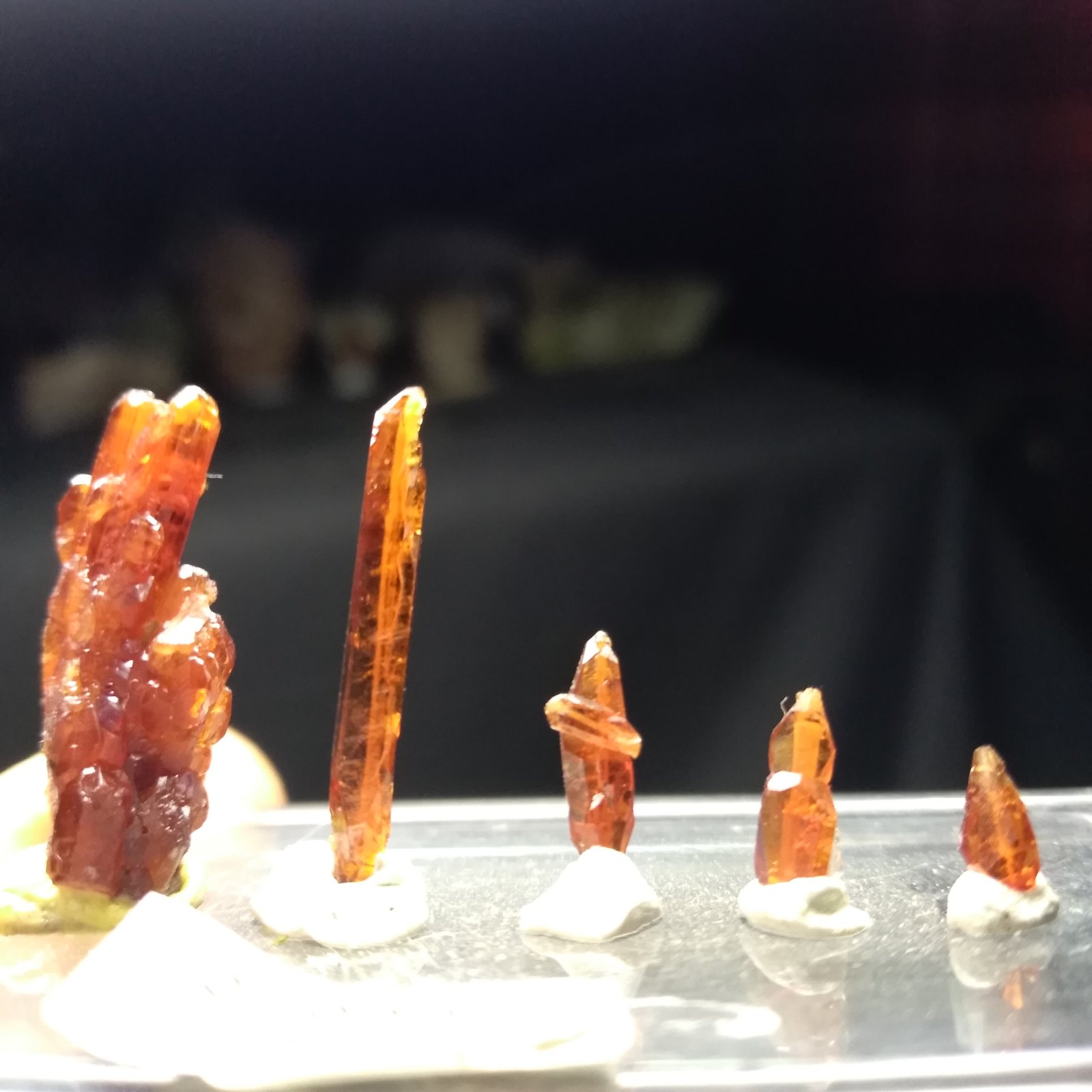 Grossular (variety hessonite)
7 mm to 23 mm
(Autor: Sante Celiberti)