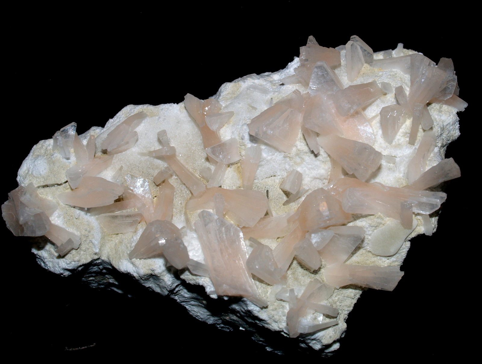 Heulandite on Mordenite
11x6x3 cm
(Autor: Joseph DOliveira)