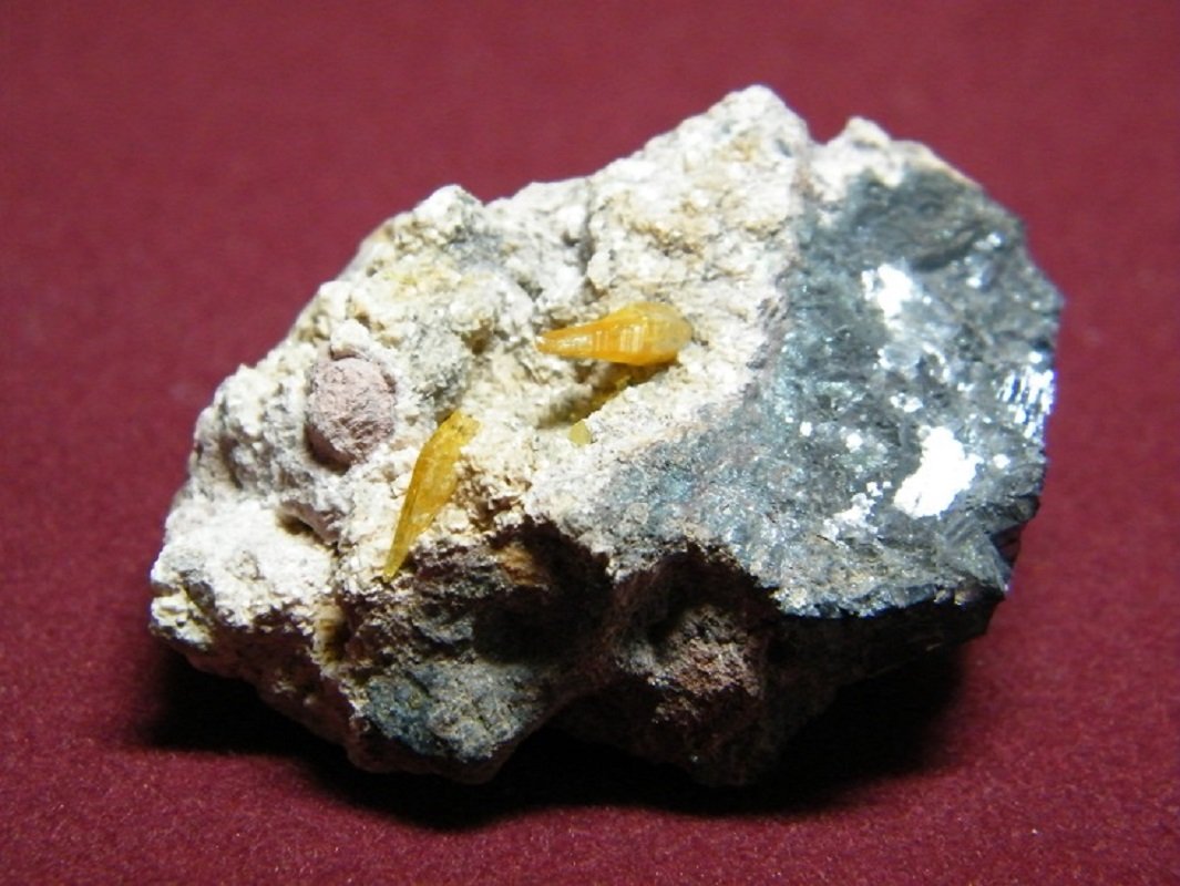 Mimetite
45x50mm
(Autor: Heimo Hellwig)