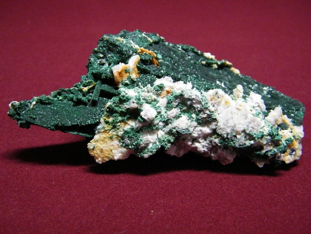 Malachite after Azurite
100x50mm
(Autor: Heimo Hellwig)