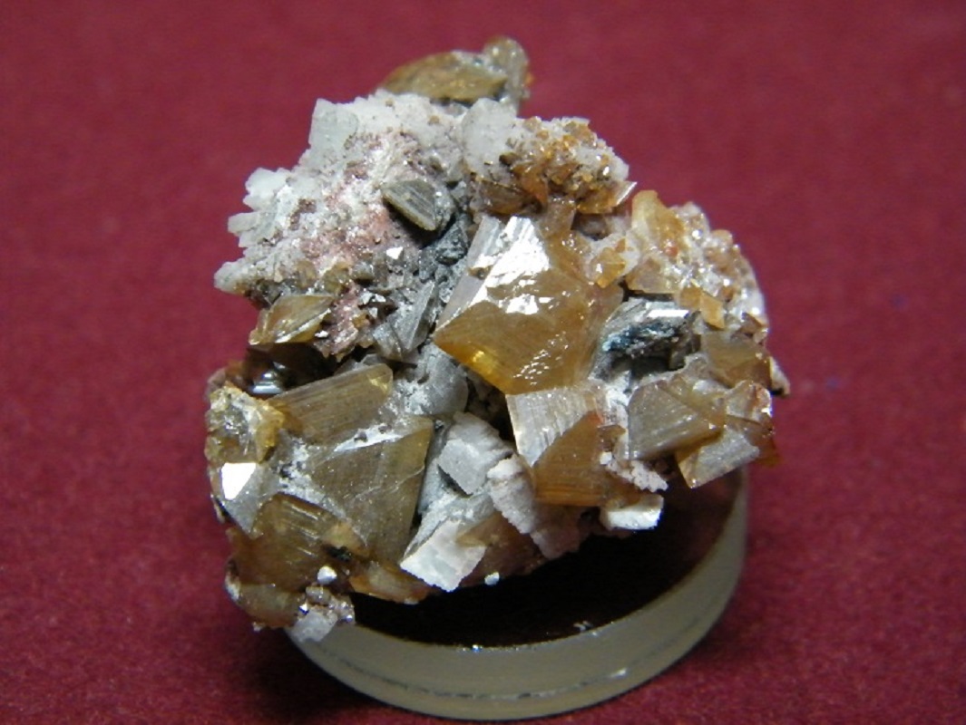 Wulfenite
30x30mm
(Autor: Heimo Hellwig)