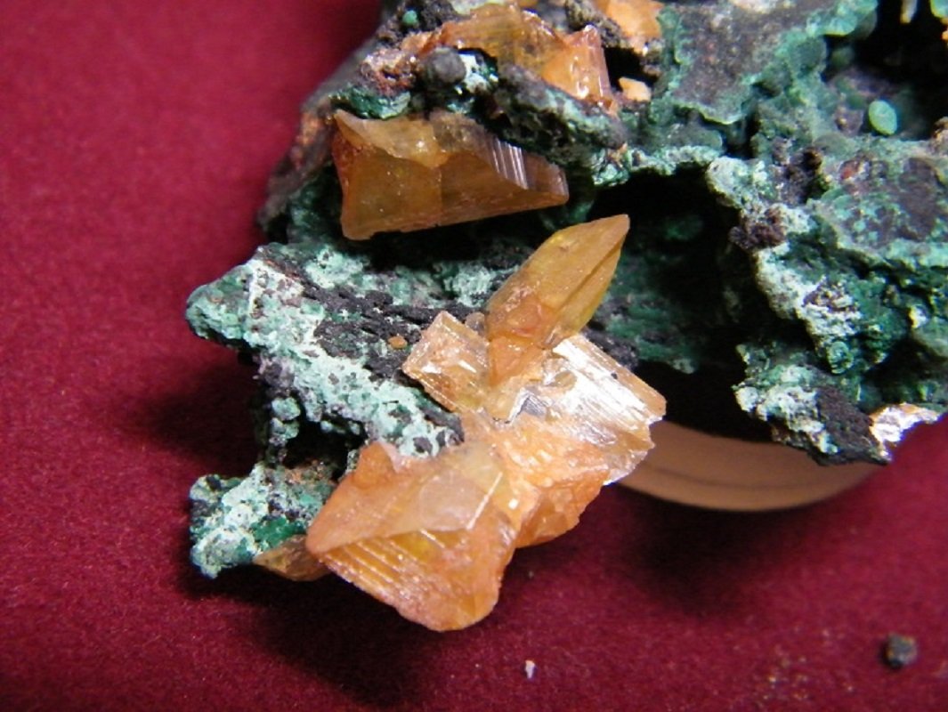 Wulfenite
60x40mm
(Autor: Heimo Hellwig)