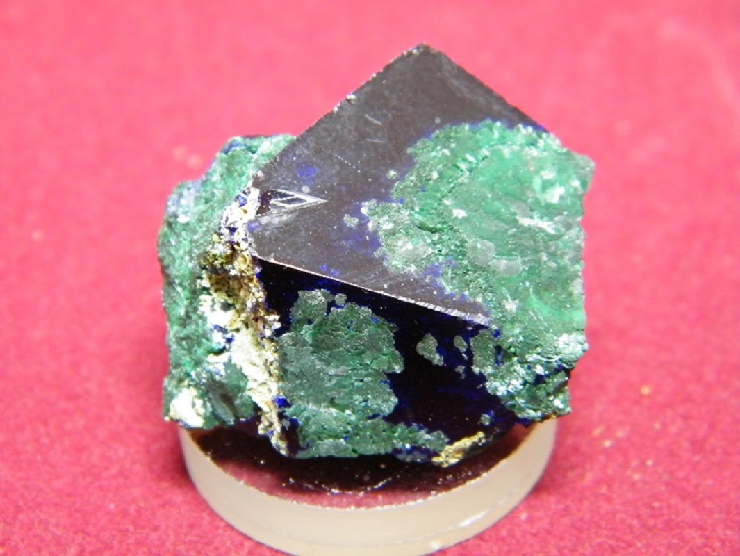Azurite/Malachite
30x30mm
(Autor: Heimo Hellwig)