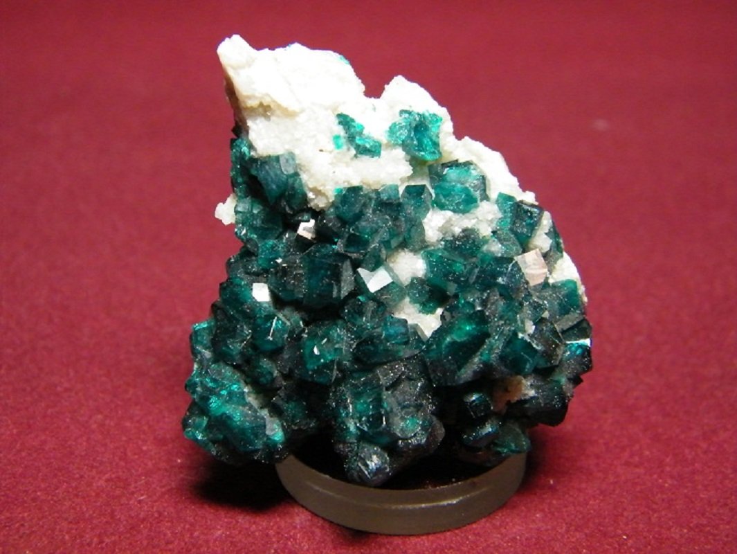Dioptase
40x45mm
(Autor: Heimo Hellwig)