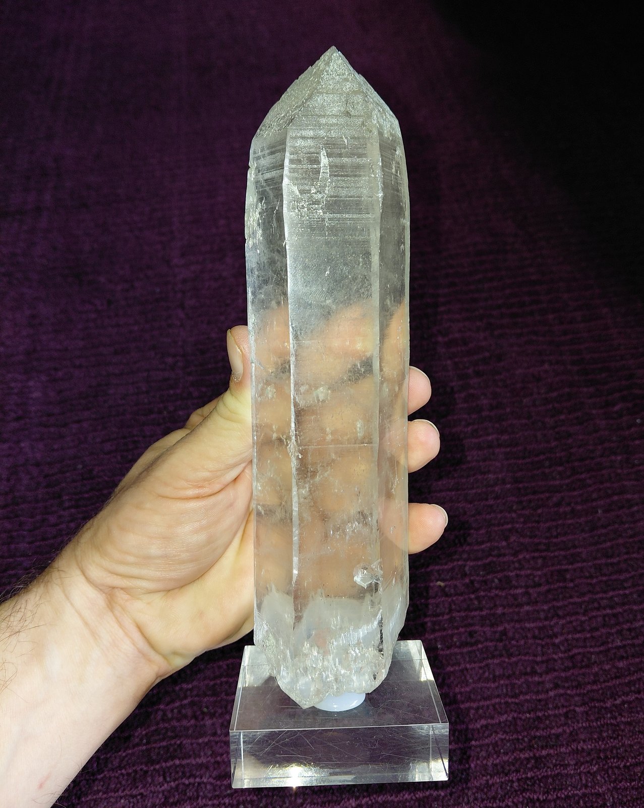 Quartz, chlorite
Crystal size 20 x 5 x 5 cm
(Autor: Tobi)