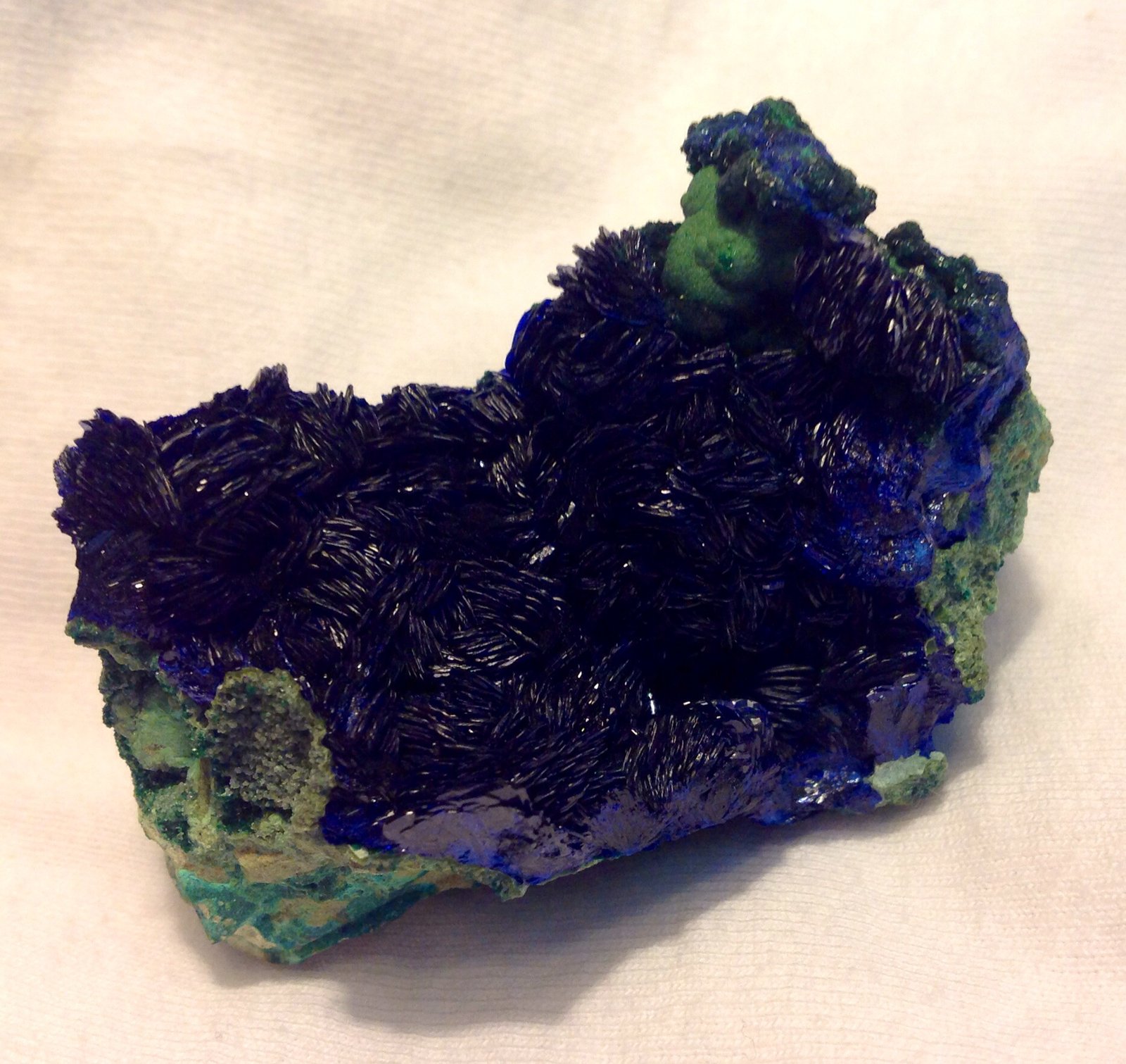 Azurite
Around 7 cm
(Autor: JC)