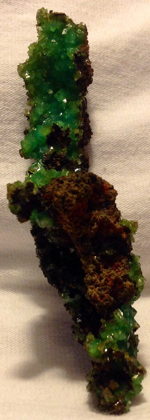 Adamite (variety cuprian adamite)
8.89 cm
(Autor: JC)