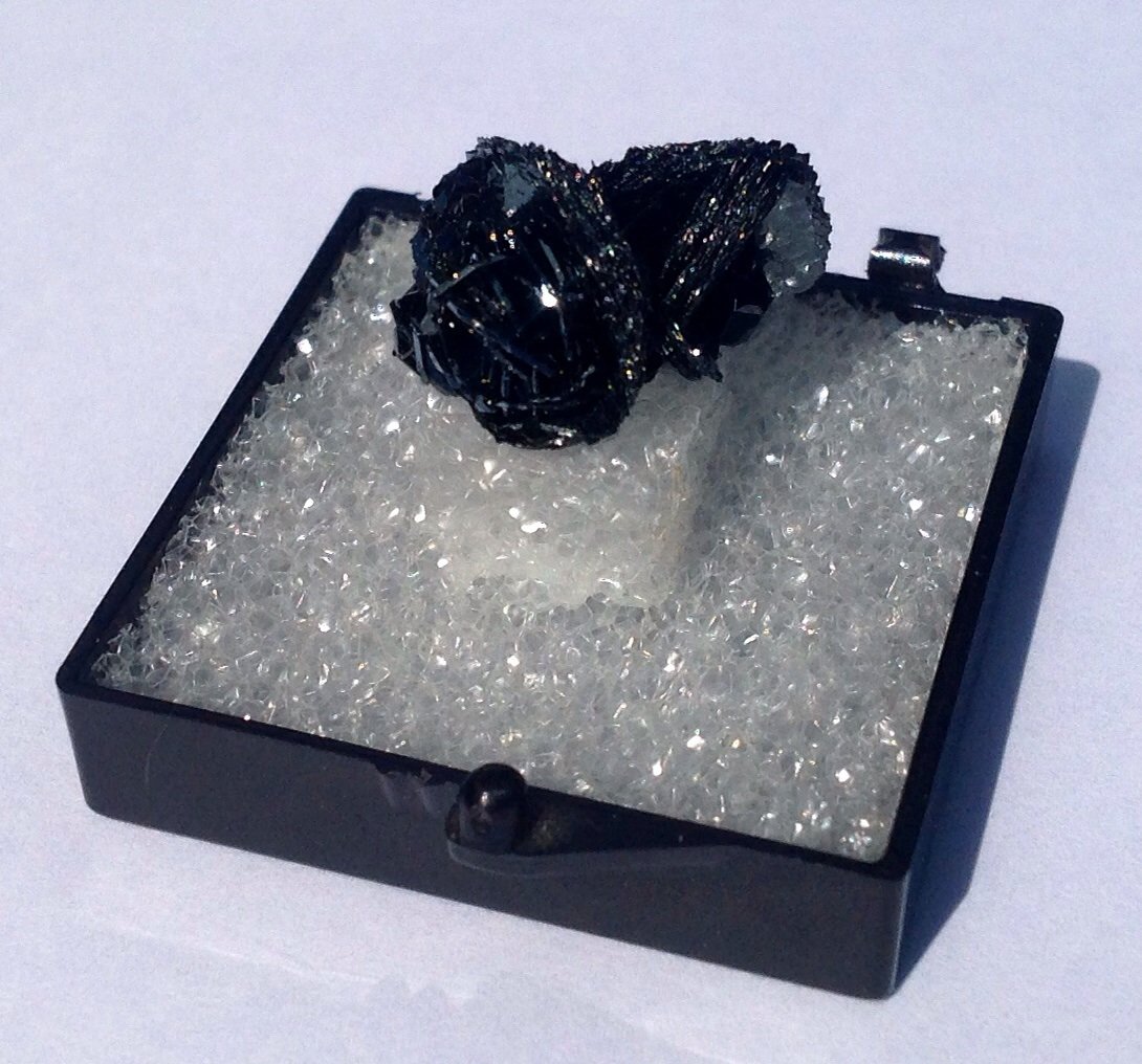 Hematite
2 cm
(Autor: JC)