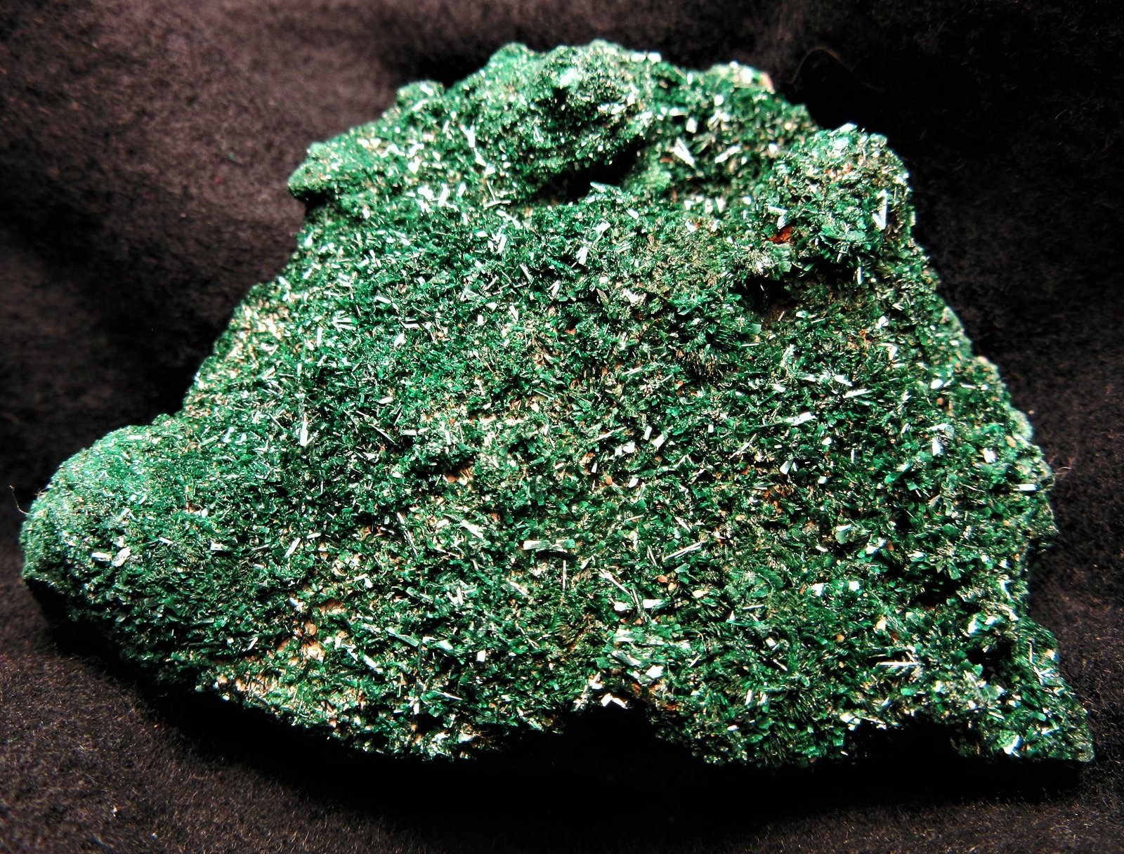 Atacamite
6.4x5x2 cm
(Autor: Joseph DOliveira)
