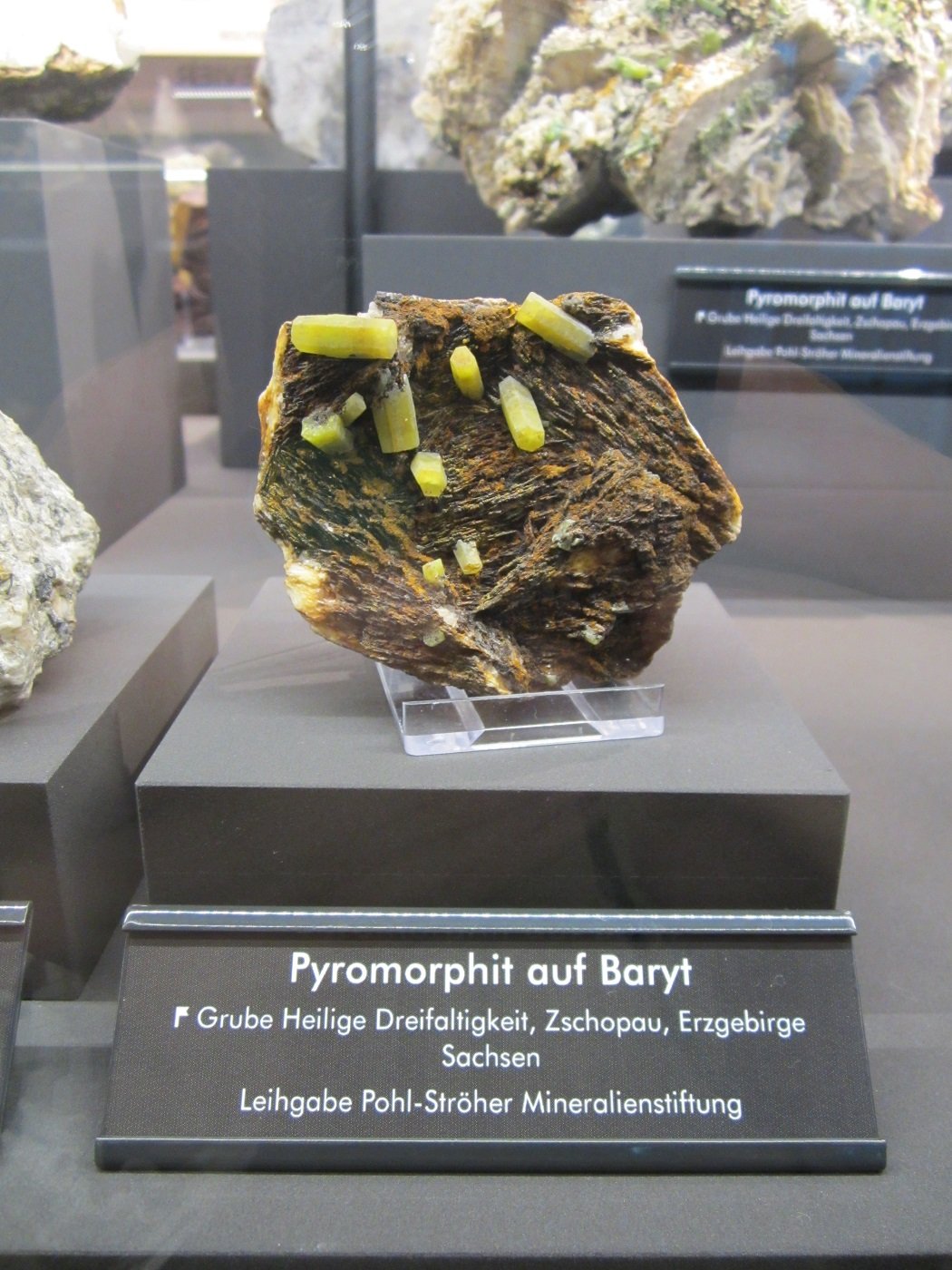Pyromorphite
Specimen size ~ 8 cm
(Autor: Tobi)