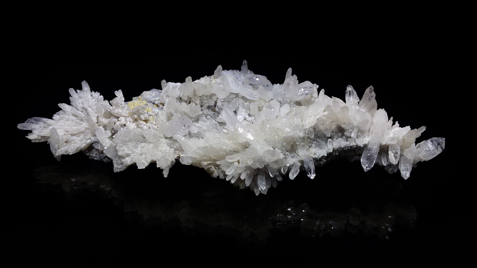 Quartz
mm.150x60x30
(Autor: Diego Pucci)