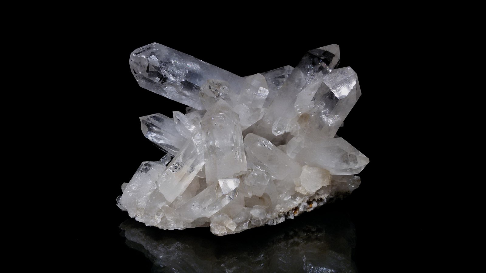 Quartz
mm.90x65x65
(Autor: Diego Pucci)