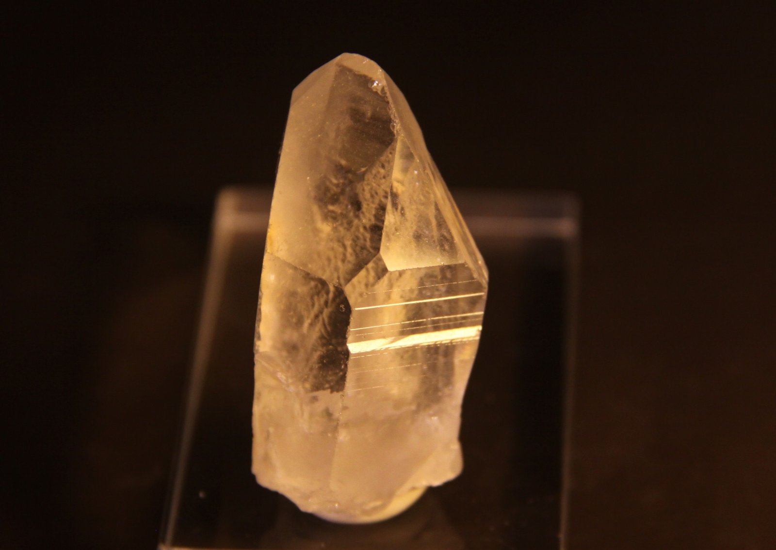 Quartz
24mm x 46mm x 21mm
(Autor: Firmo Espinar)