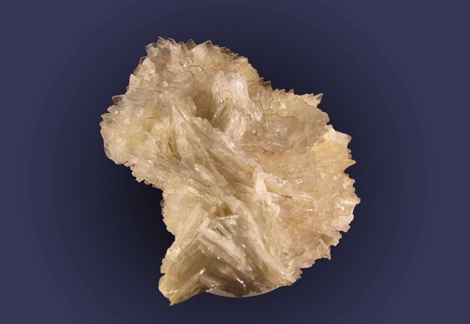 Baryte
108mm x 95mm x 56mm
(Autor: Firmo Espinar)