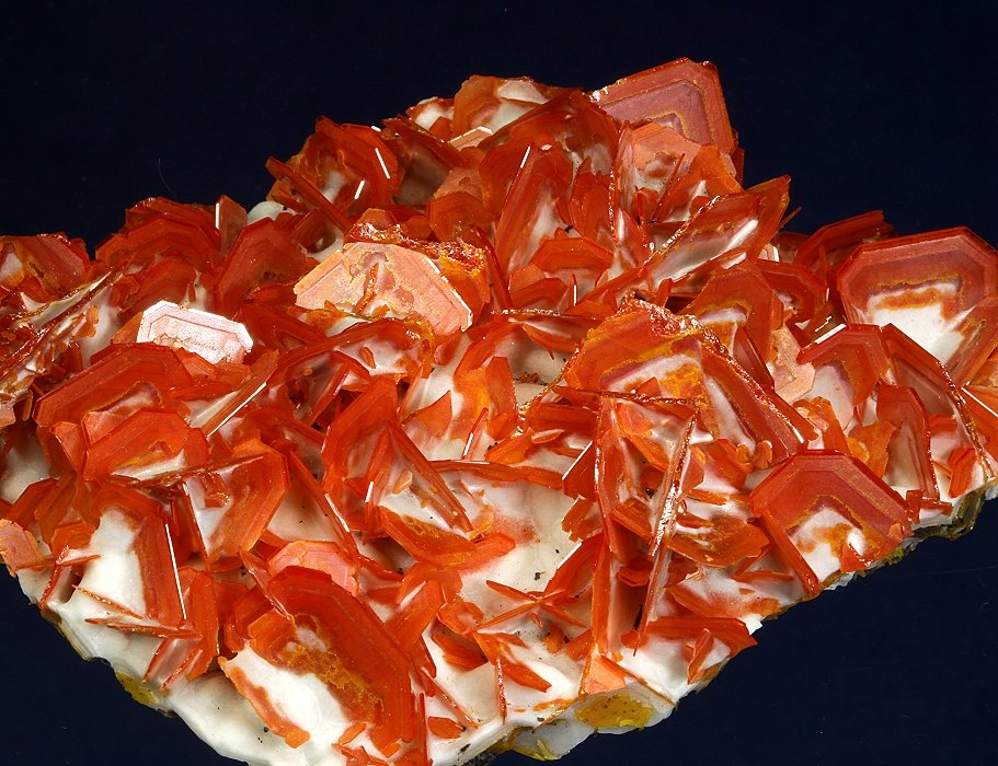 Wulfenite
103 x 68 mm
(Autor: GneissWare)