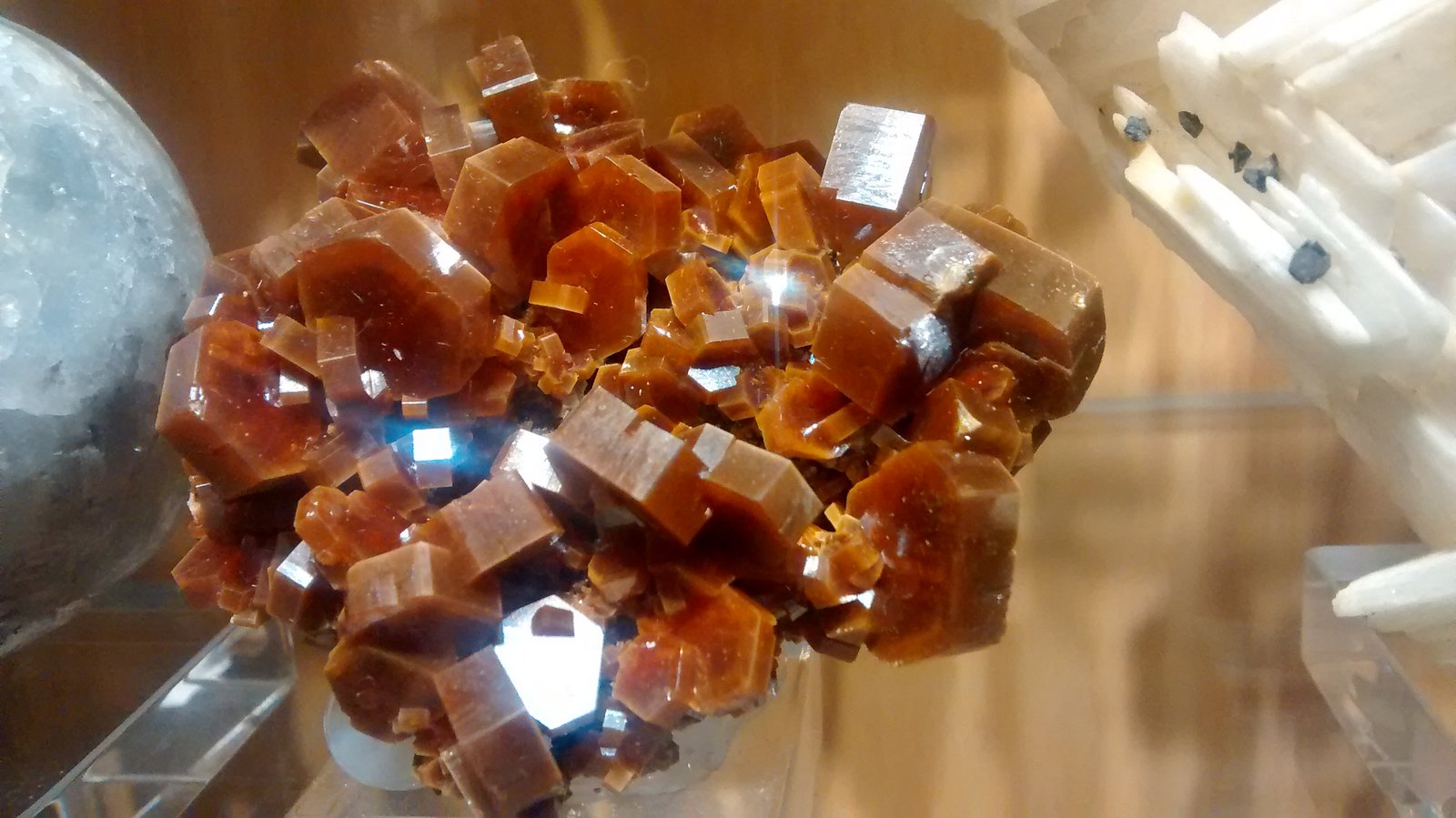 Vanadinite
7 cm x 7 cm x 6 cm
(Autor: Firmo Espinar)