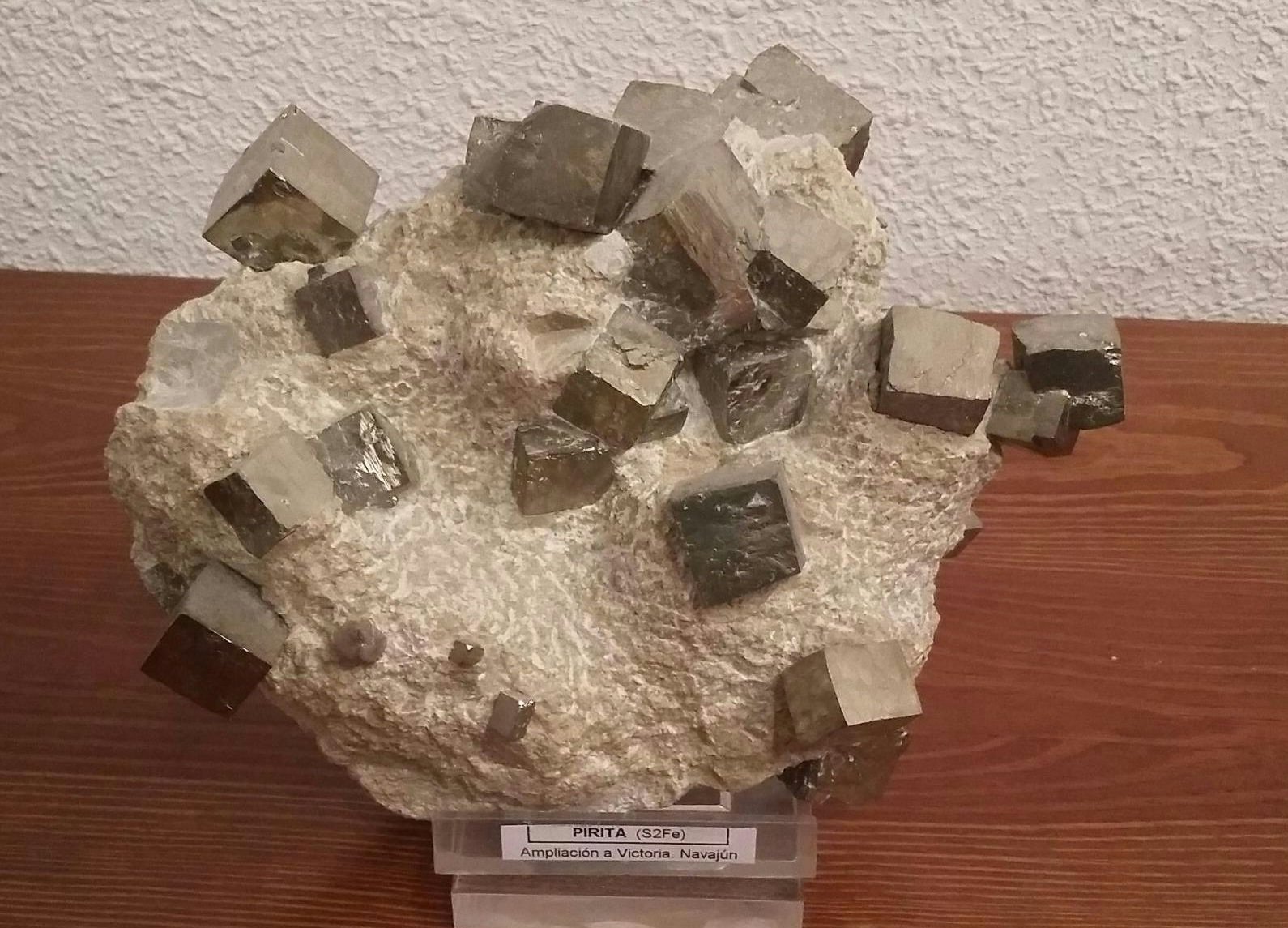 Pyrite
16 cm x 12 cm x 9 cm
(Autor: Firmo Espinar)