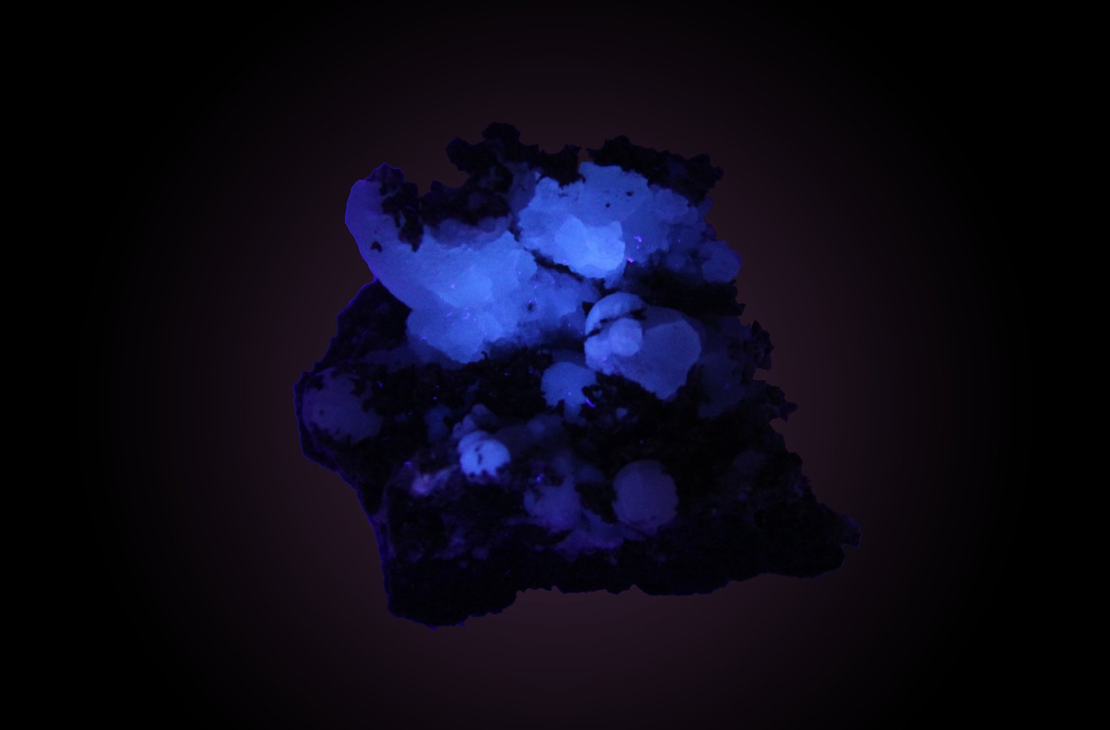 Calcite
36mm x 35mm x 33mm
(Autor: Firmo Espinar)