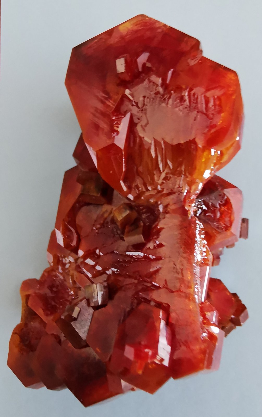 Vanadinite
4x6 cm.
(Autor: Enrique Llorens)