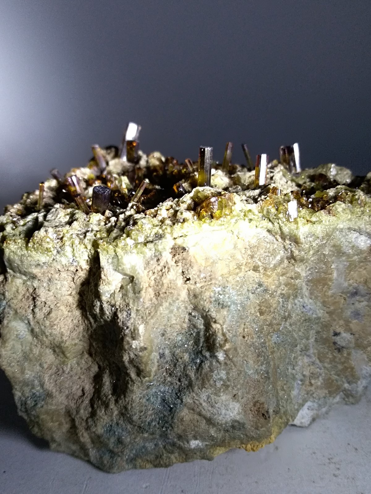 Vesuvianite
83 x 50 mm
(Autor: Sante Celiberti)